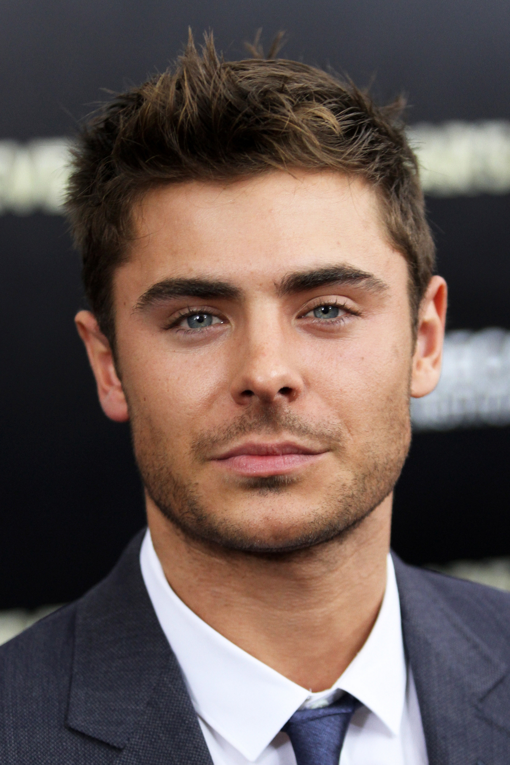 Zac Efron Biografía, películas, series, fotos, vídeos y noticias