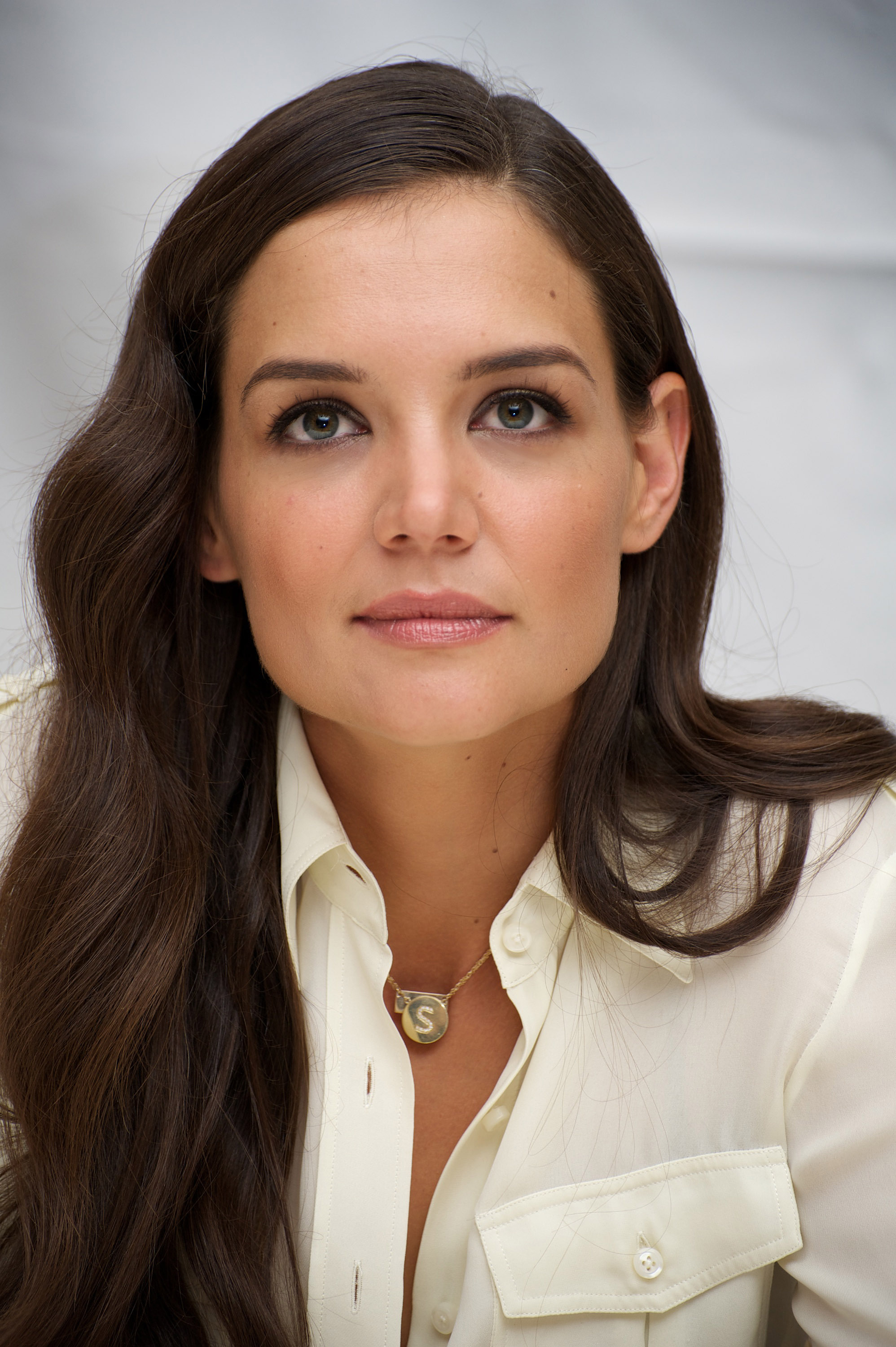 Katie Holmes Biografía películas series fotos vídeos y noticias Estamos Rodando