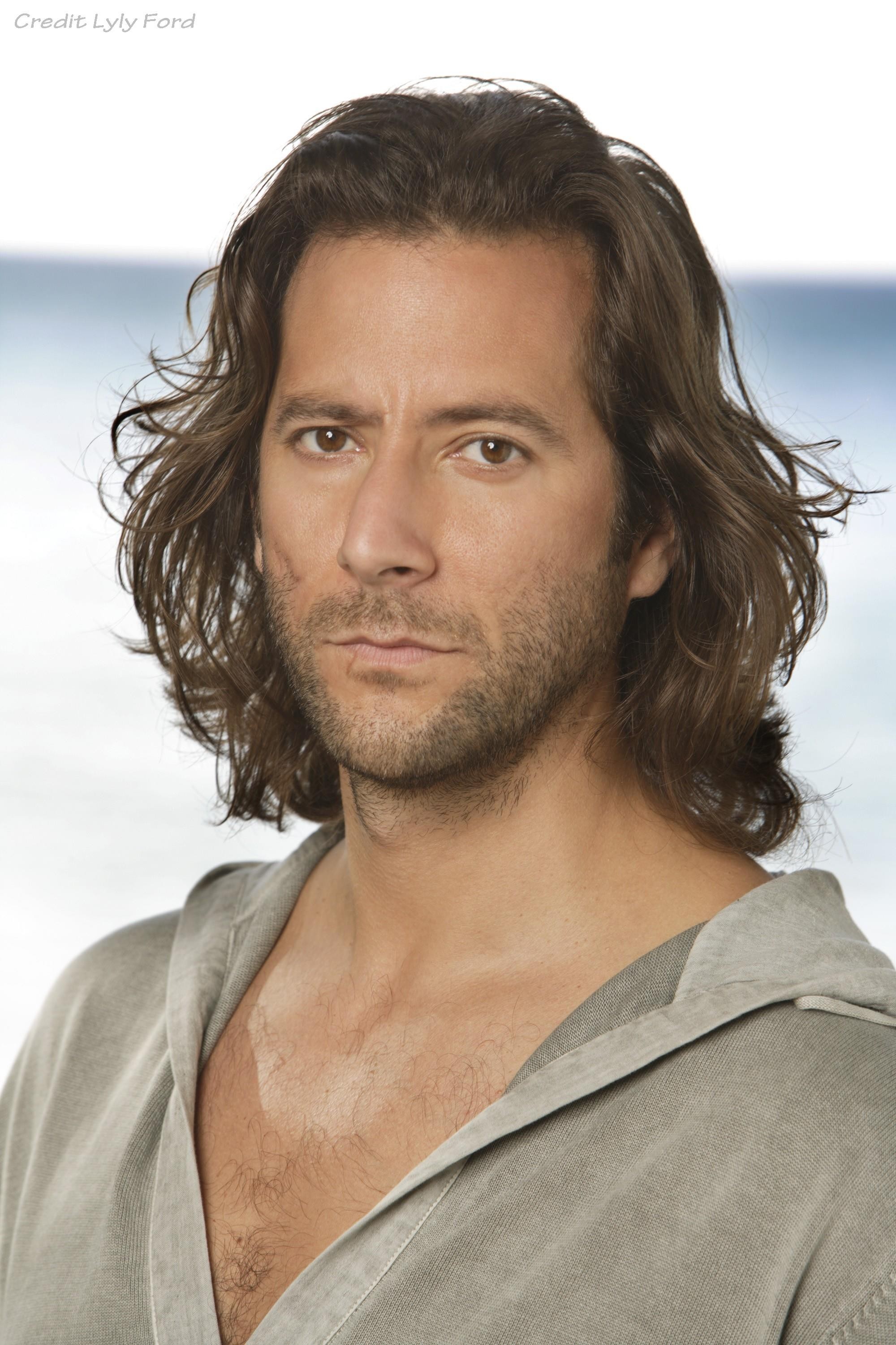 Henry Ian Cusick Biografía, películas, series, fotos, vídeos y