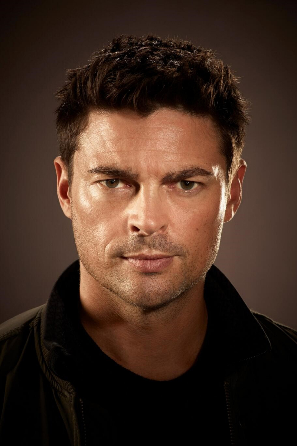 Karl Urban: Biografía, Películas, Series, Fotos, Vídeos Y Noticias ...