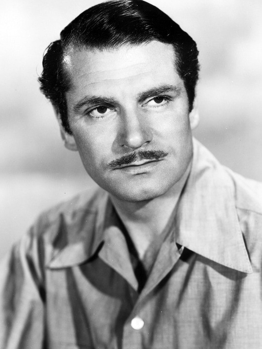 Next photo of Laurence Olivier