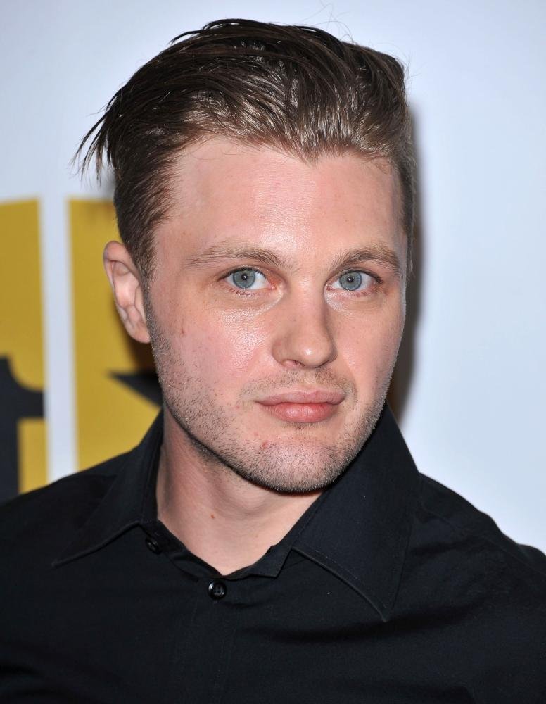 Michael Pitt body