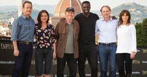 Tom Hanks presenta en Florencia 'Inferno'