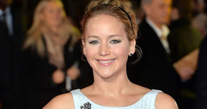 Jennifer Lawrence deslumbrante en la premiere de 'Los Juegos del Hambre: Sinsajo 1'